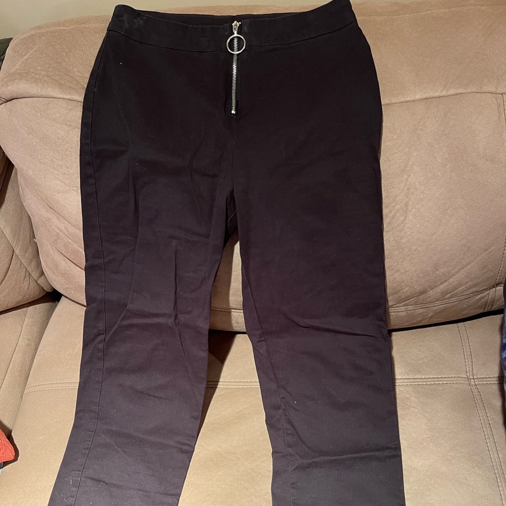 Zip up crop pant